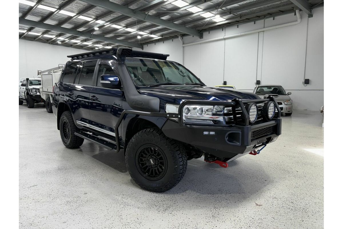2019 Toyota Landcruiser Sahara VDJ200R
