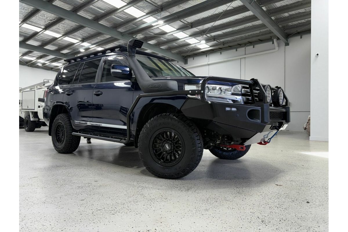 2019 Toyota Landcruiser Sahara VDJ200R