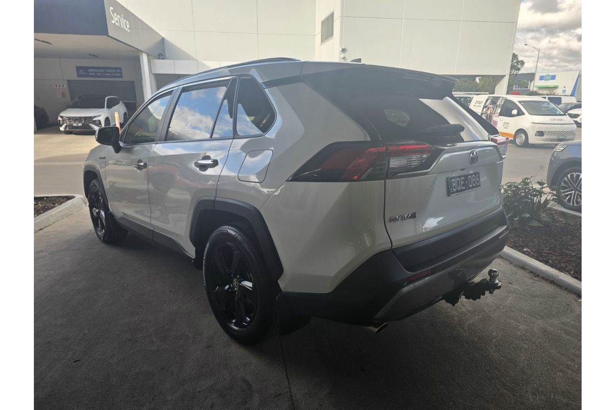 2021 Toyota RAV4 Cruiser AXAH52R image 5
