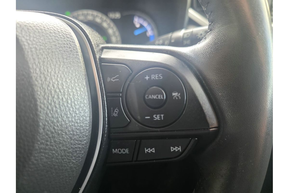 2021 Toyota RAV4 Cruiser AXAH52R image 20