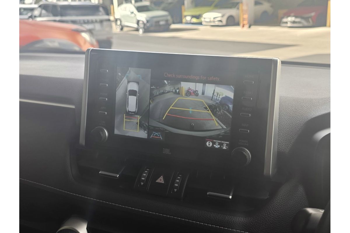 2021 Toyota RAV4 Cruiser AXAH52R image 24