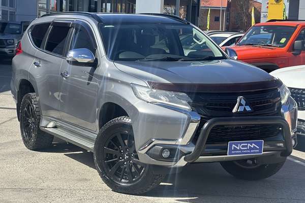 2019 Mitsubishi Pajero Sport Black Edition QE