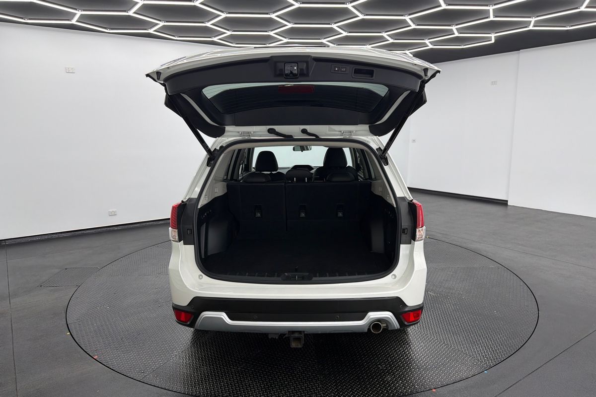 2020 Subaru Forester 2.5i-S S5