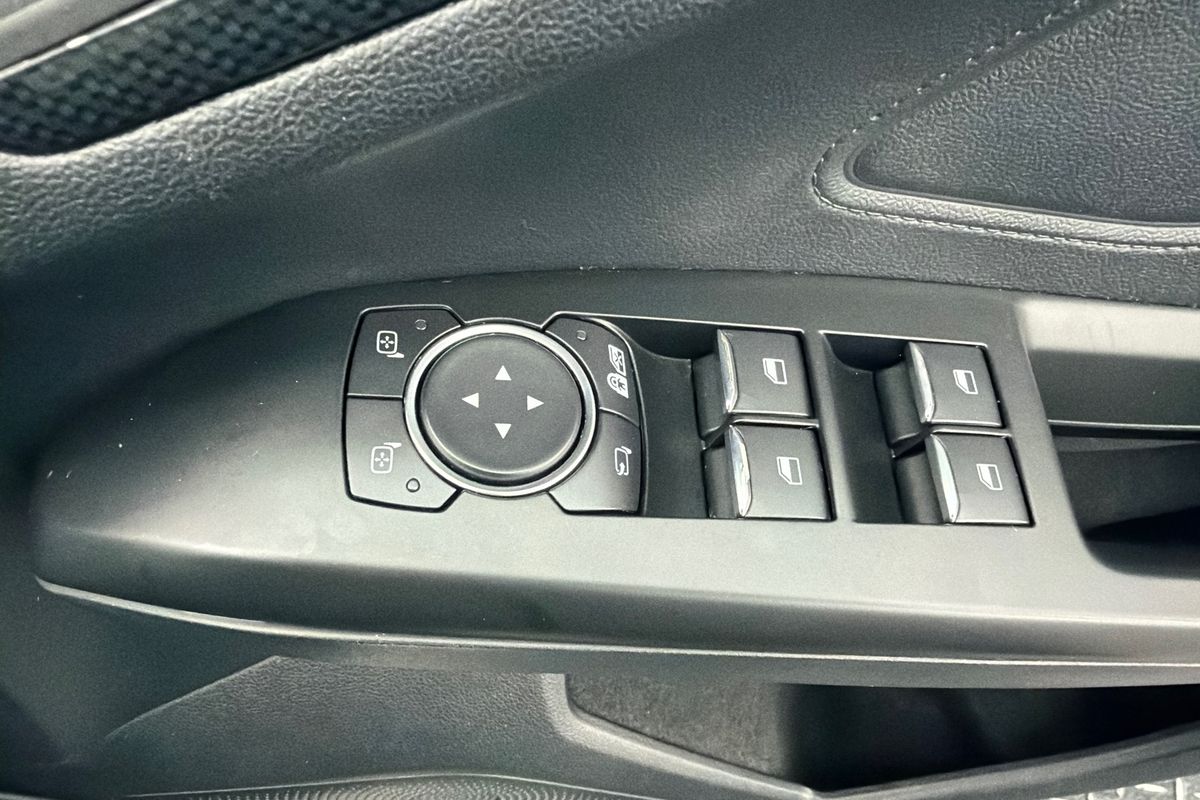 2018 Ford Focus ST-Line SA
