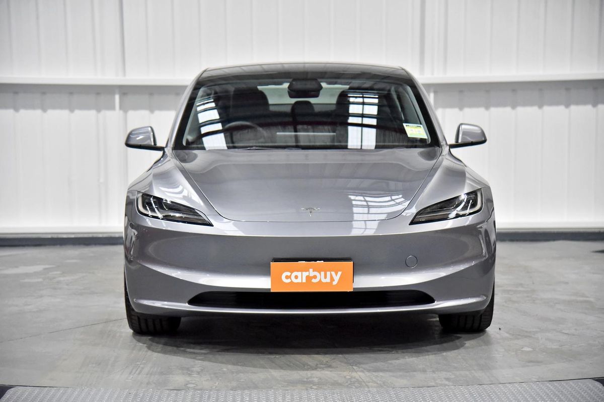 2025 Tesla Model 3 Rear-Wheel Drive