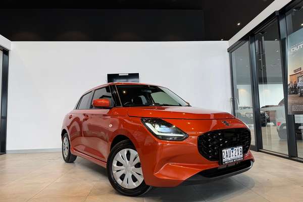 2024 Suzuki Swift Hybrid UZ