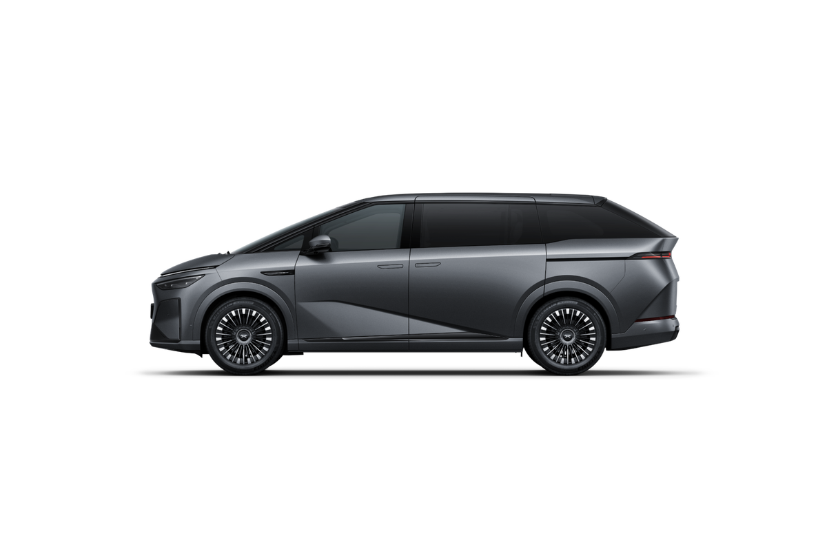 2026 XPENG X9