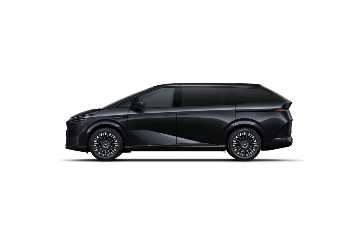 2026 XPENG X9 Performance