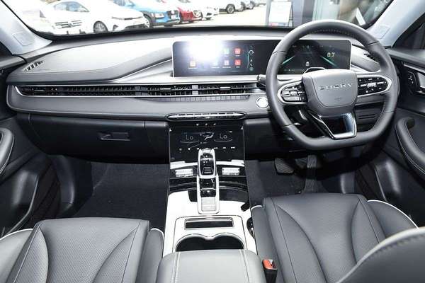 2026 Chery Tiggo 4 Ultimate thumb-10