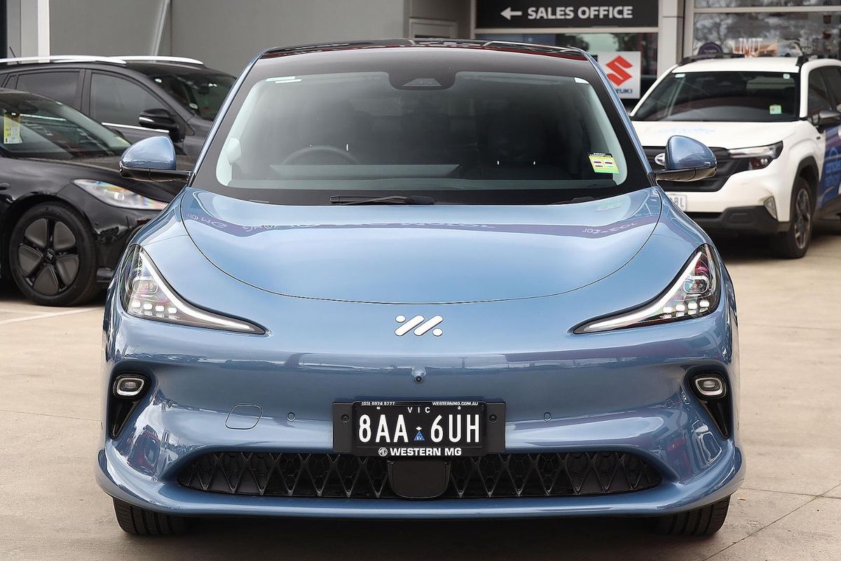 2025 MG IM6 Platinum S12L
