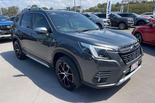 2022 Subaru Forester 2.5i-S S5