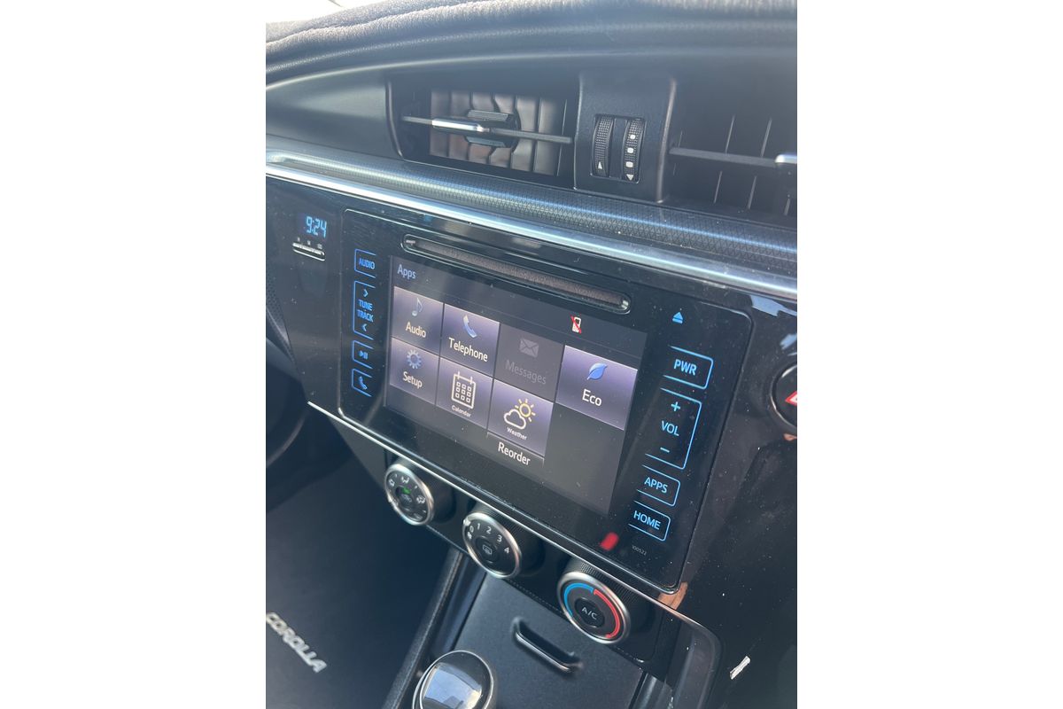 2018 Toyota Corolla Ascent Sport ZRE182R image 15