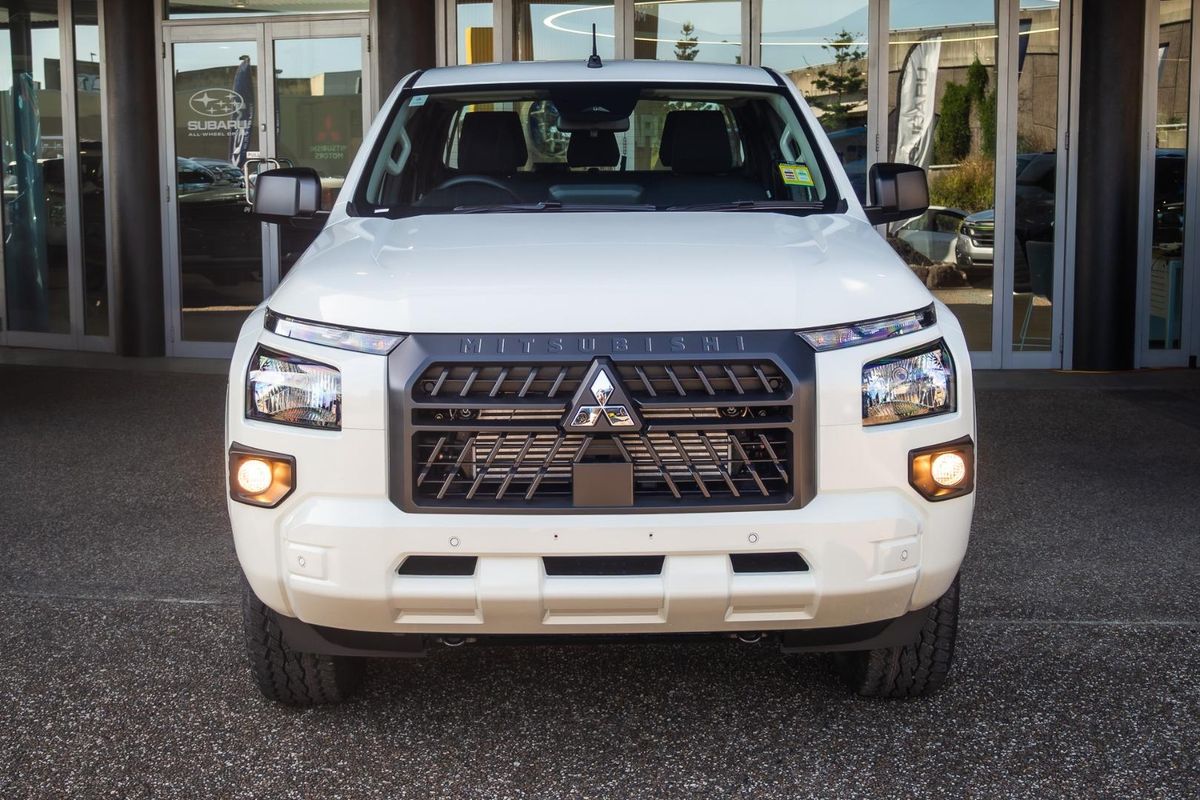 2026 Mitsubishi Triton GLX MV 4X4
