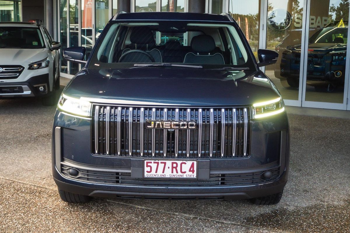 2026 OMODA JAECOO J5 Hybrid Summit