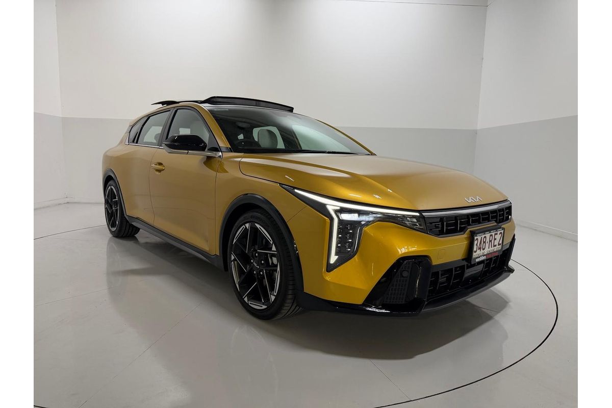 2025 Kia K4 GT-Line CL4m