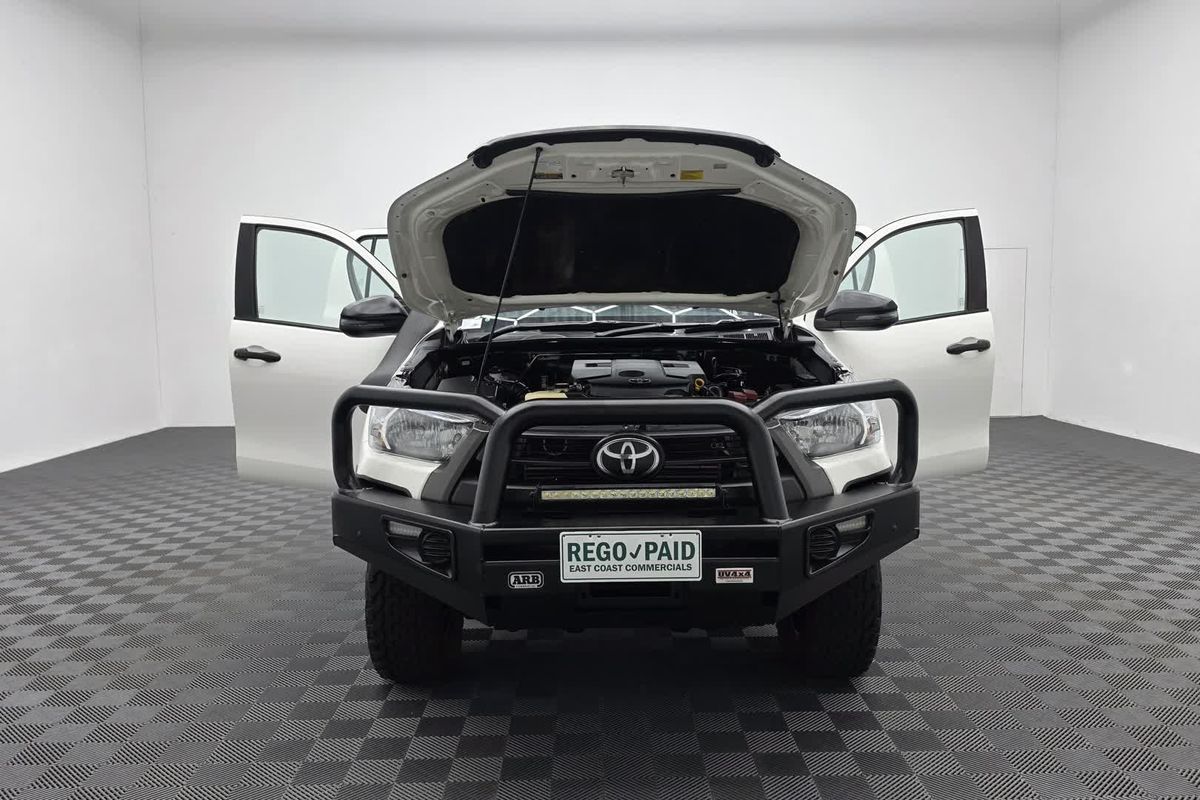 2022 Toyota Hilux SR GUN126R 4X4 image 19