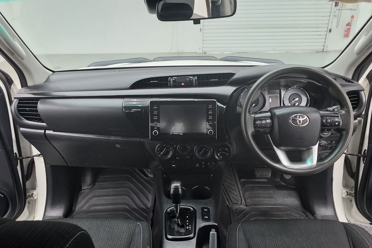 2022 Toyota Hilux SR GUN126R 4X4 image 25