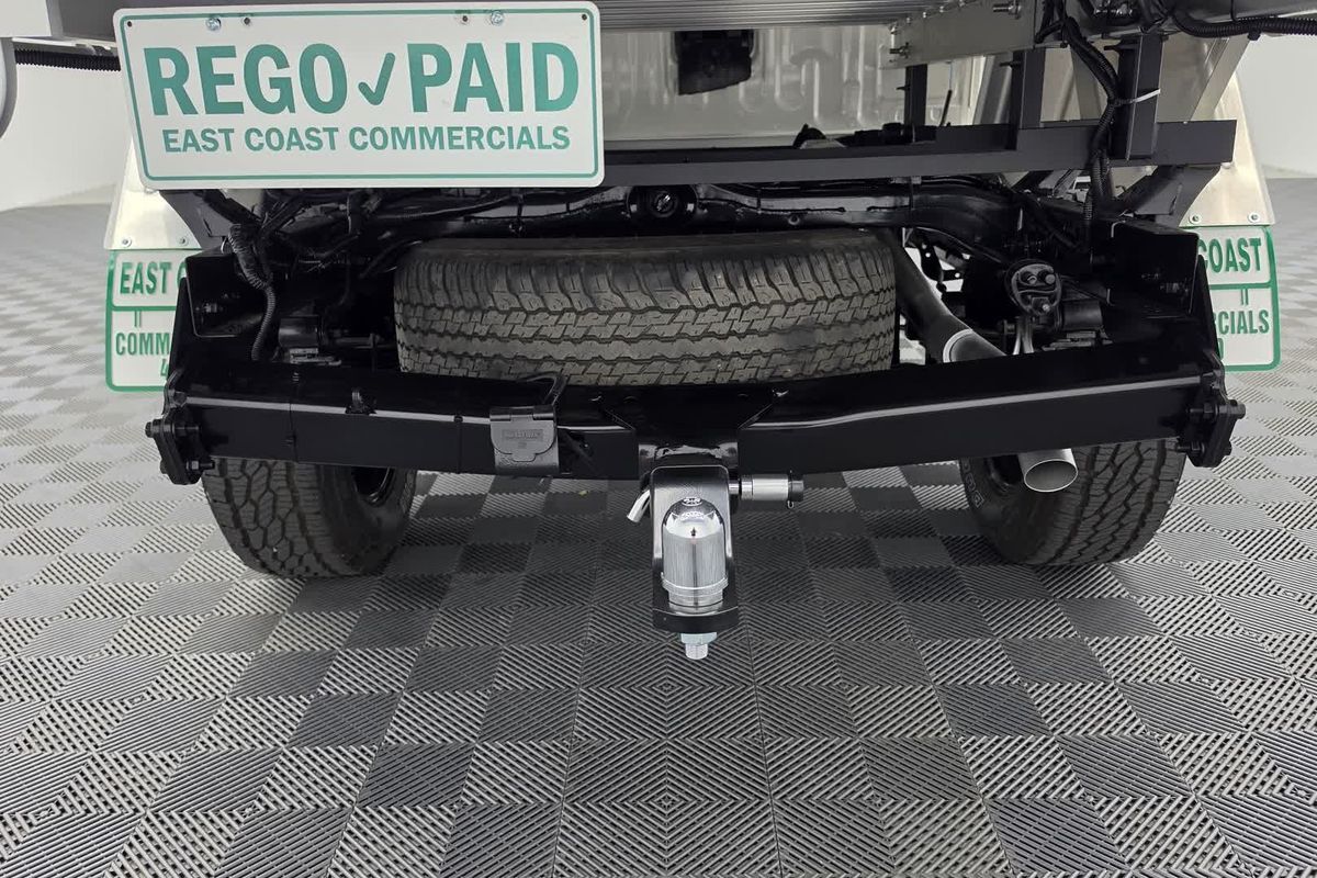2022 Toyota Hilux SR GUN126R 4X4 image 27