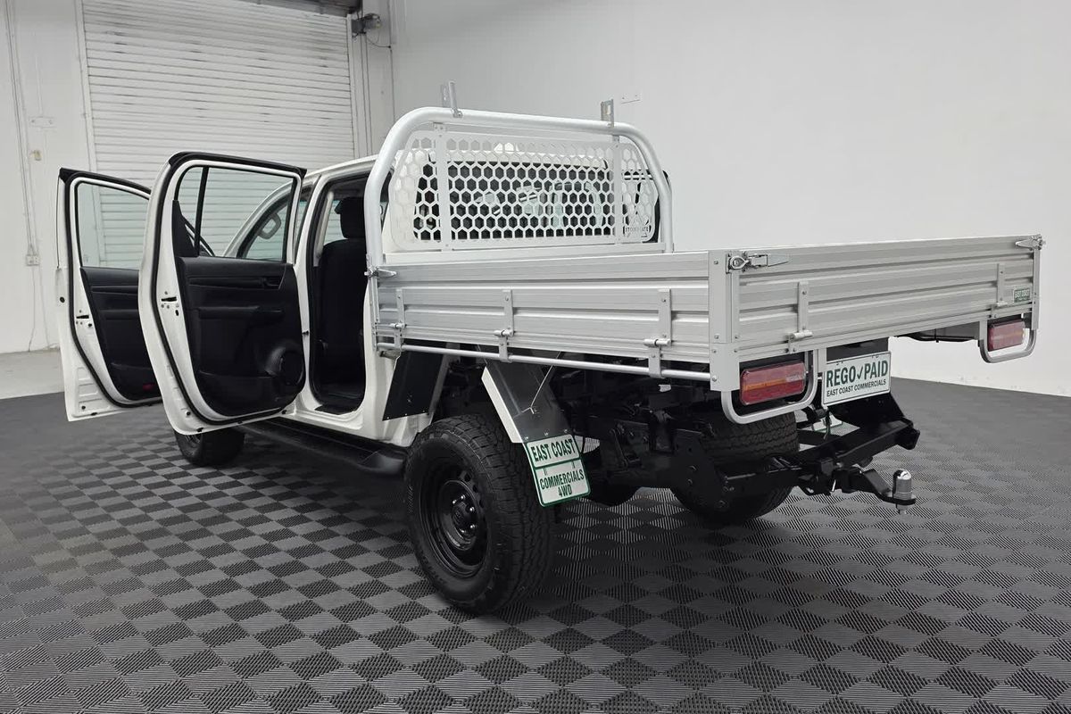 2022 Toyota Hilux SR GUN126R 4X4 image 28