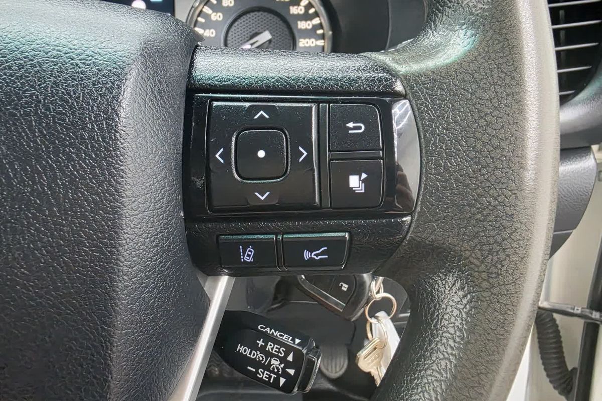 2022 Toyota Hilux SR GUN126R 4X4 image 39