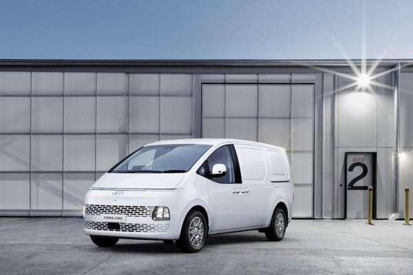 2026 Hyundai STARIA LOAD Hybrid Premium US4.V4