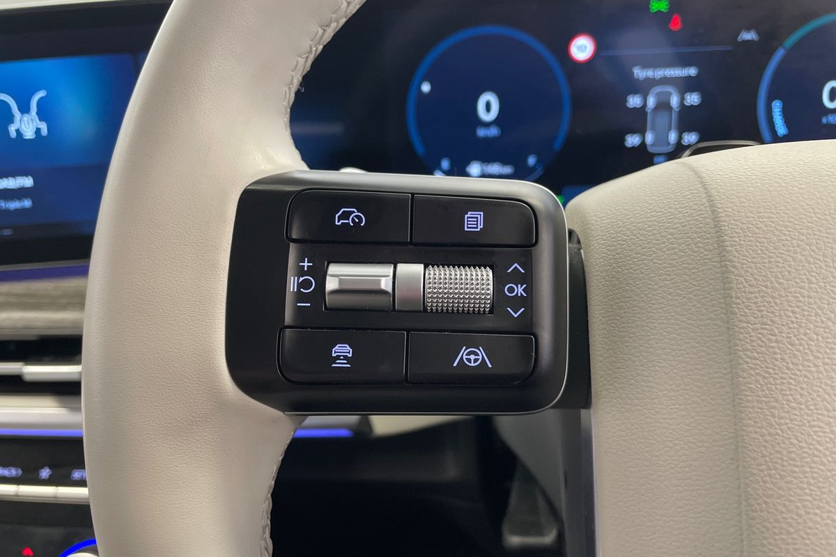 2024 Hyundai Santa Fe Hybrid Elite MX5.V1