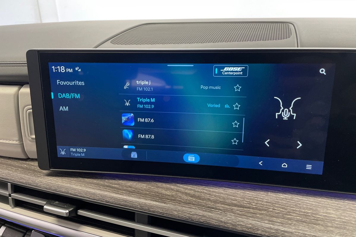 2024 Hyundai Santa Fe Hybrid Elite MX5.V1