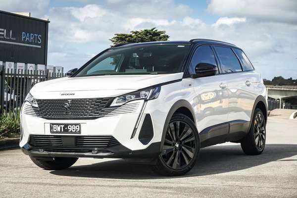 2022 Peugeot 5008 GT Sport P87