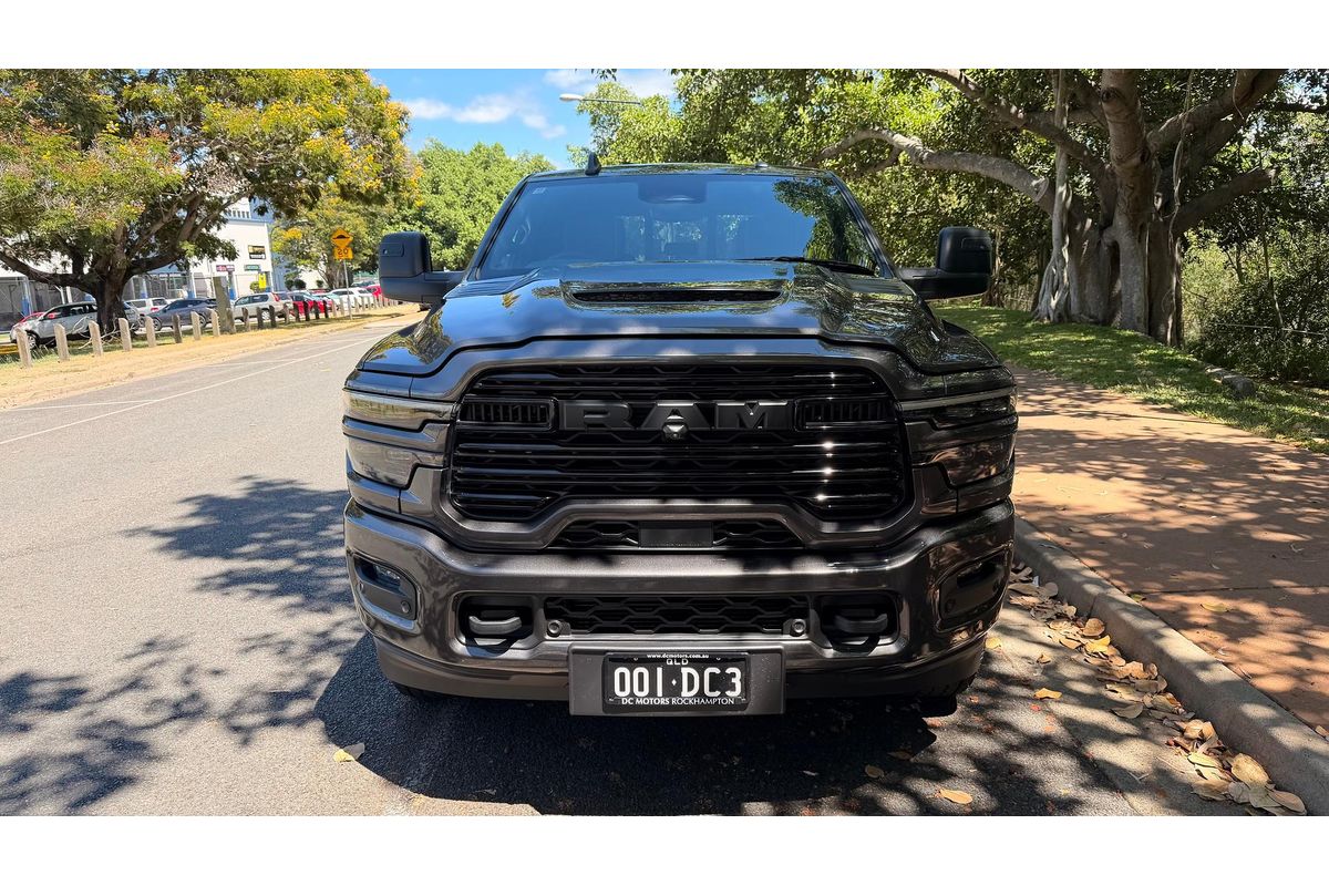 2025 RAM 2500 Laramie DJ 4X4