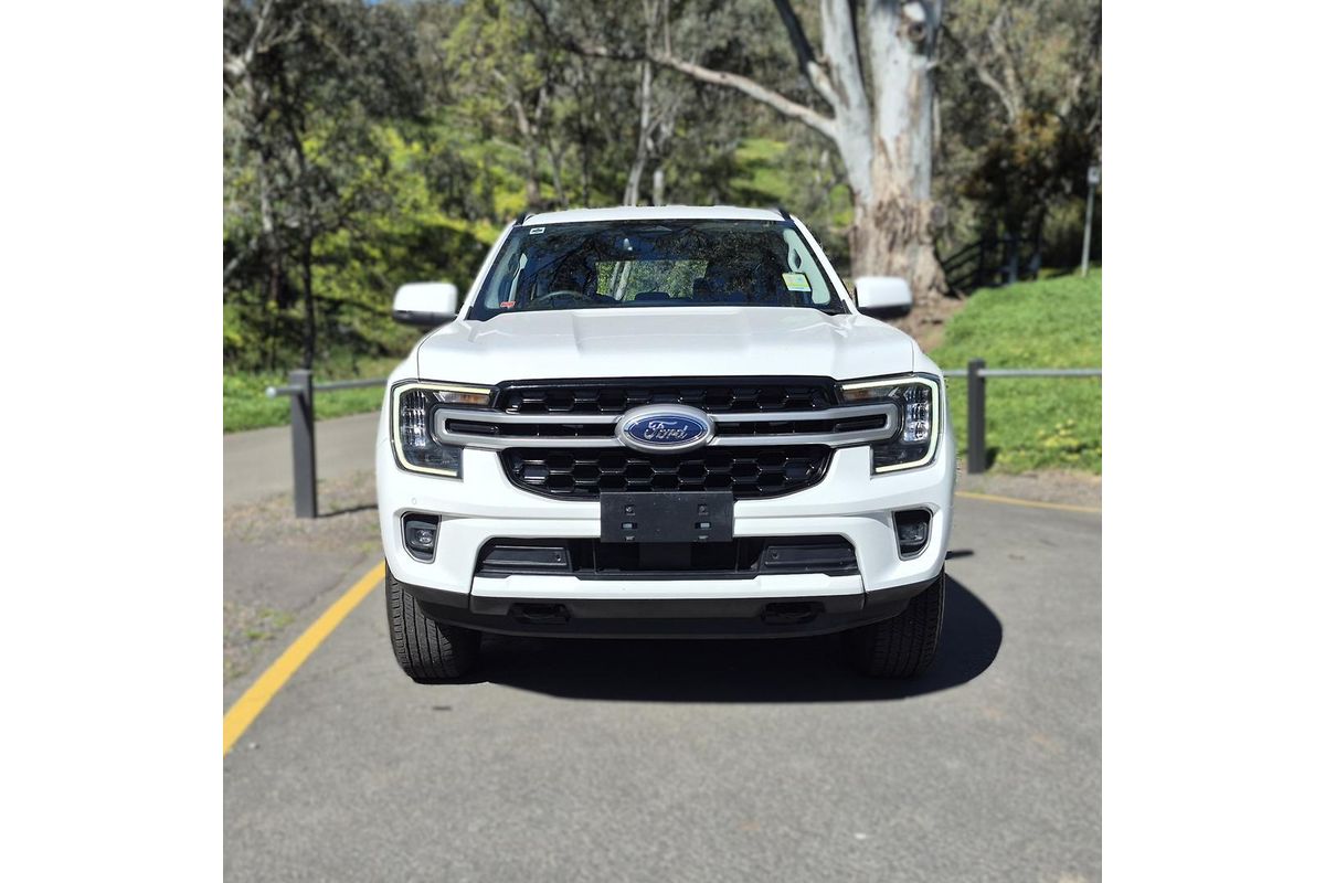 2023 Ford Everest Ambiente 2.0L