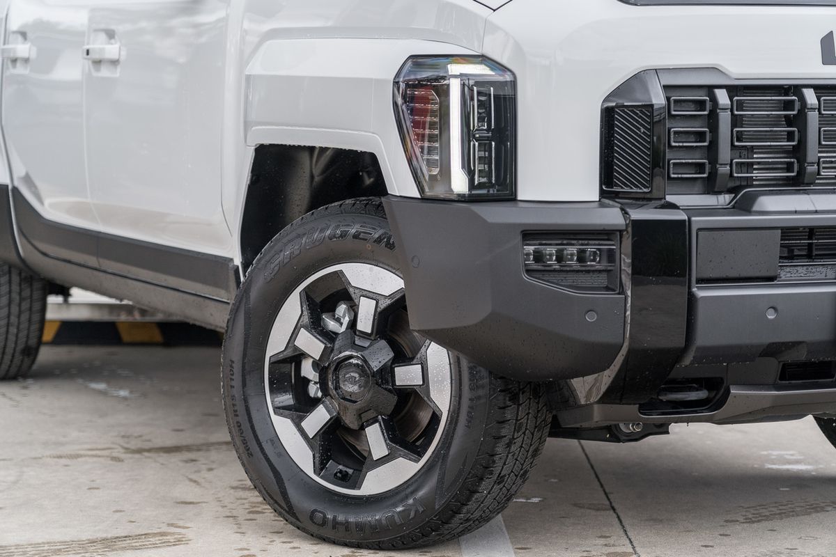 2025 Kia Tasman X-Line TK 4X4