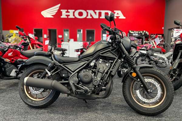 2026 Honda CMX500 REBEL S