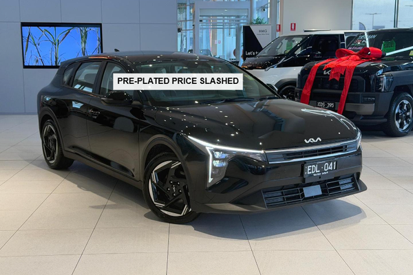 2026 Kia K4 Sport+ CL4m