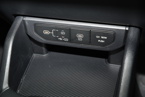 2026 Kia K4 S CL4m thumb-11