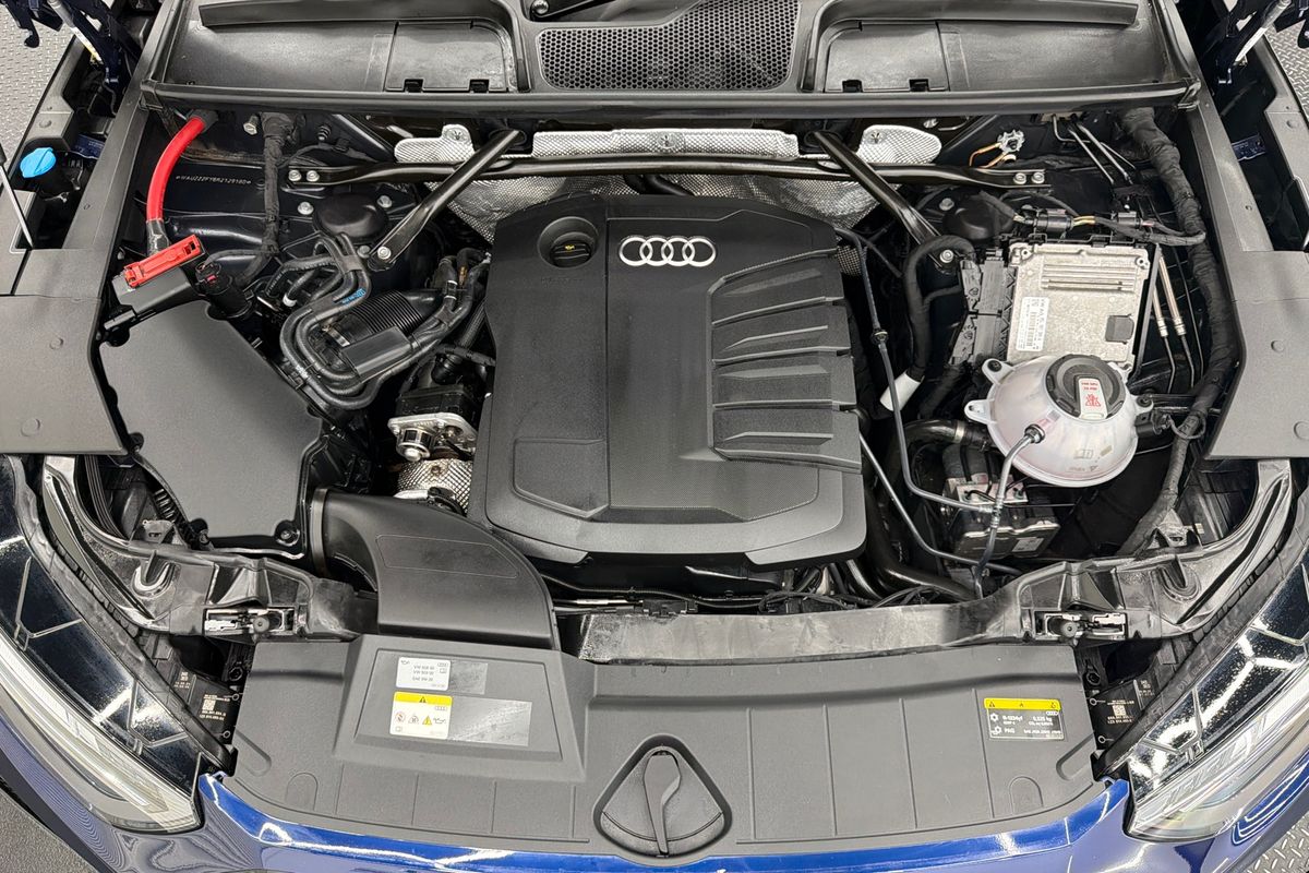 2024 Audi Q5 35 TDI FY