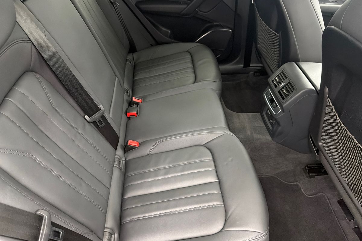 2024 Audi Q5 35 TDI FY