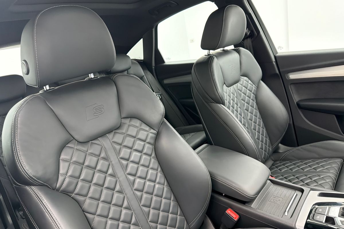 2021 Audi Q5 45 TFSI S line FY