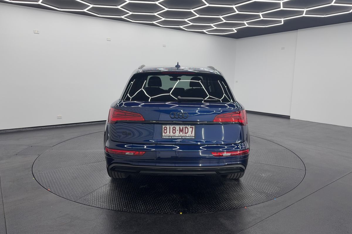 2024 Audi Q5 35 TDI FY