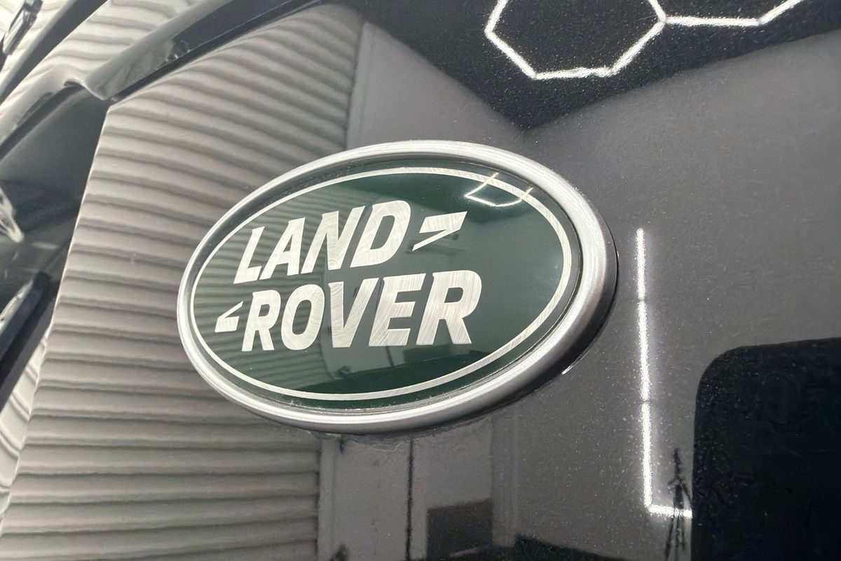 2022 Land Rover Range Rover Velar D300 Edition L560