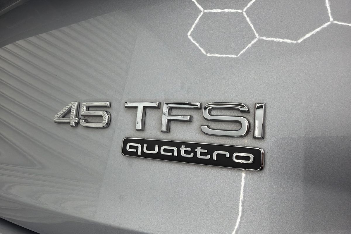 2021 Audi Q5 45 TFSI S line FY