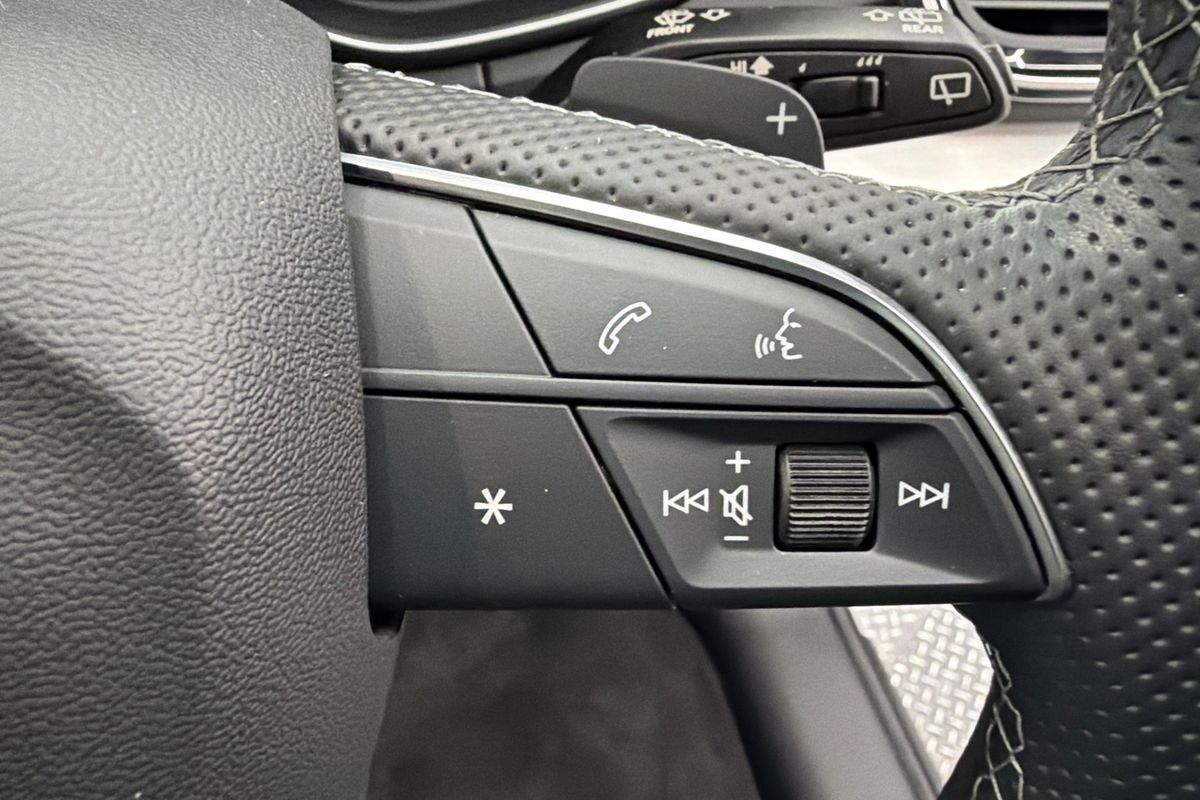 2021 Audi Q5 45 TFSI S line FY
