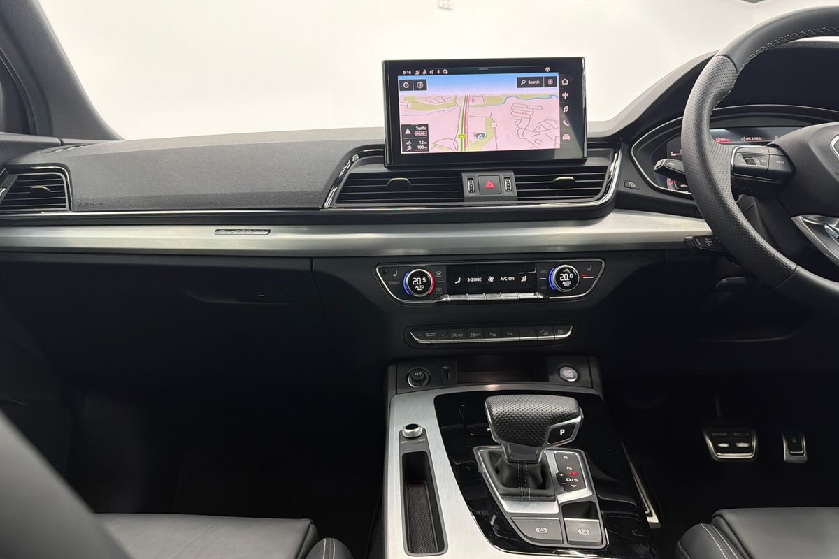 2021 Audi Q5 45 TFSI S line FY