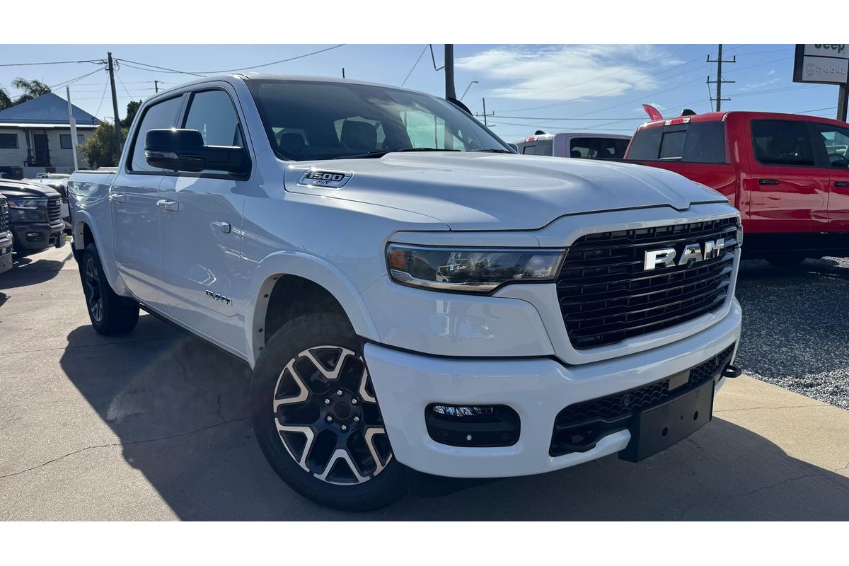 2025 RAM 1500 Laramie Sport Hurricane SO RamBox DT 4X4 SWB