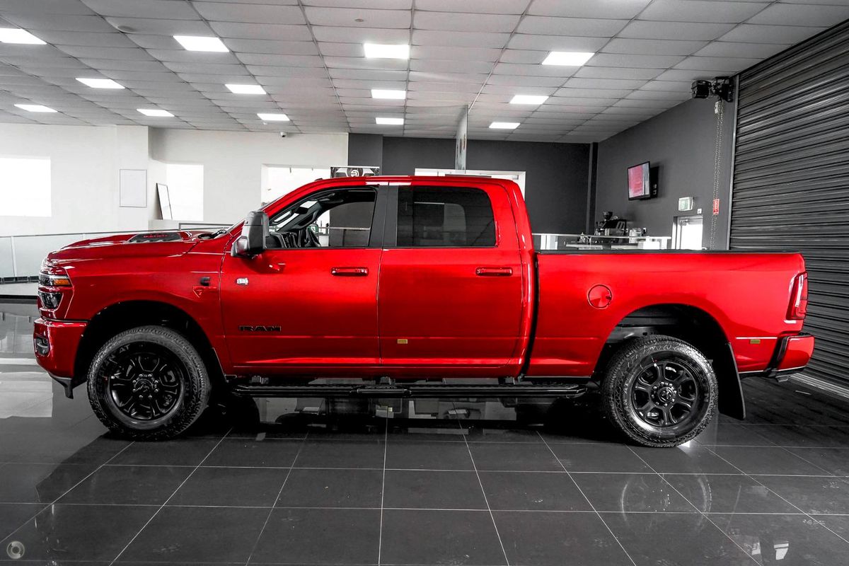 2026 RAM 2500 Laramie DJ 4X4