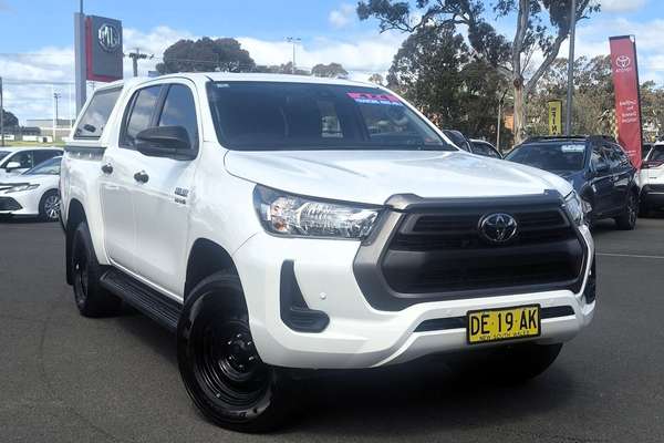 2021 Toyota Hilux SR GUN126R 4X4
