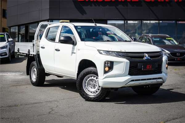 2019 Mitsubishi Triton GLX MR 4X4