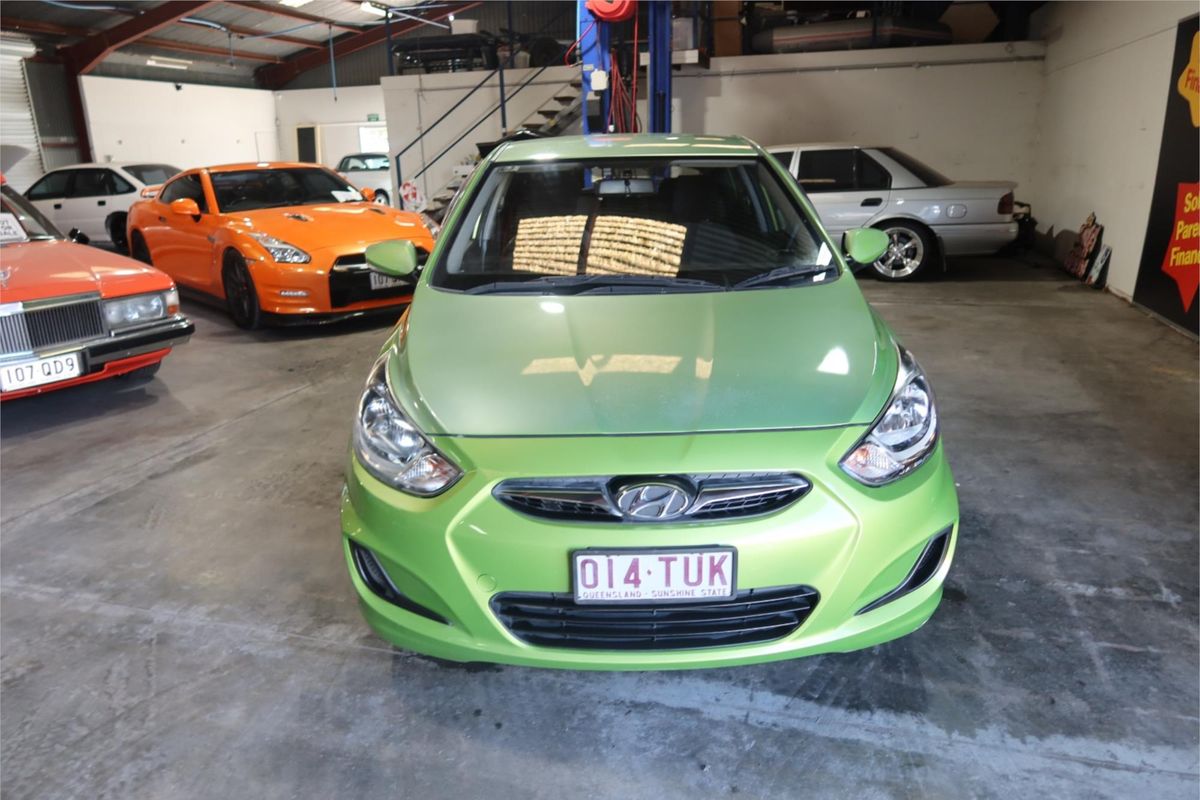 2014 Hyundai Accent Active RB2