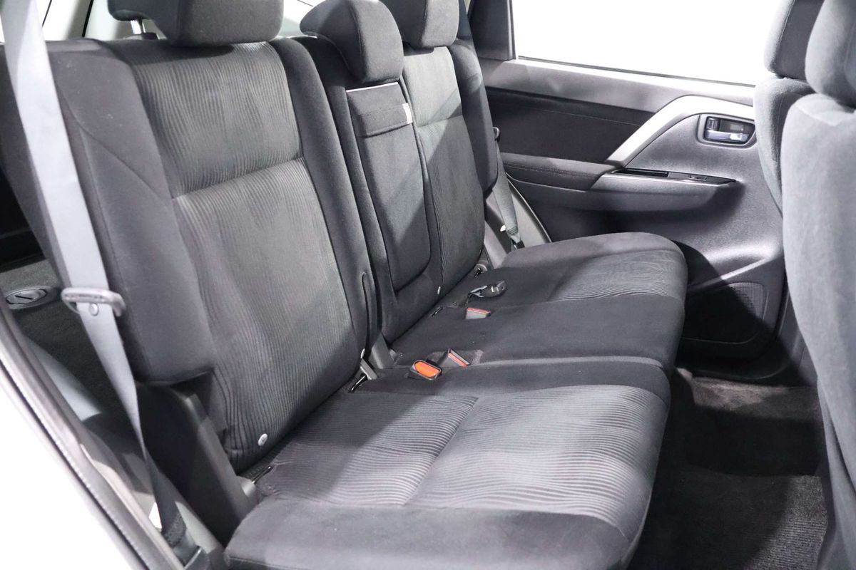 2022 Mitsubishi Pajero Sport GLX QF