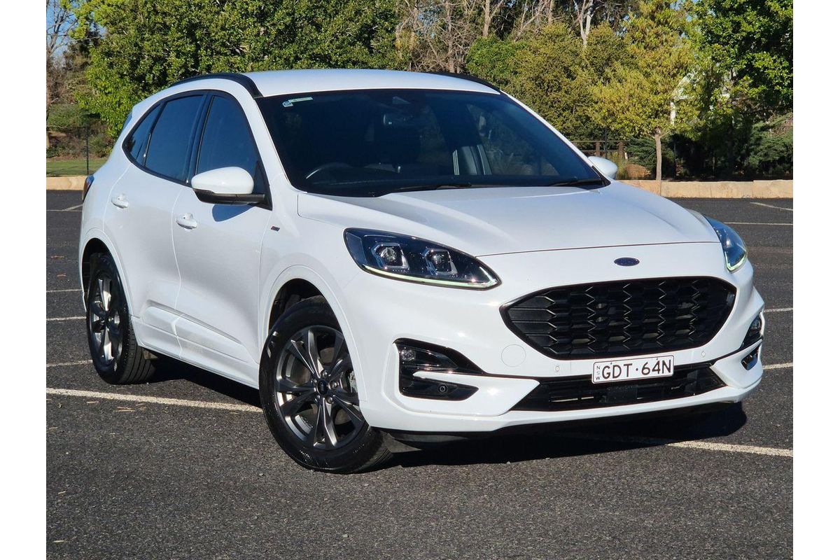2021 Ford Escape ST-Line ZH