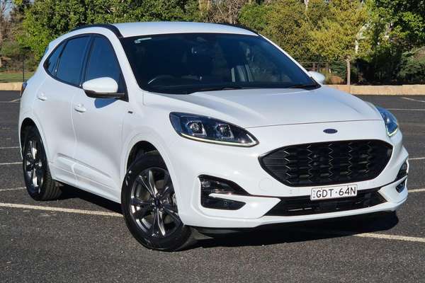2021 Ford Escape ST-Line ZH